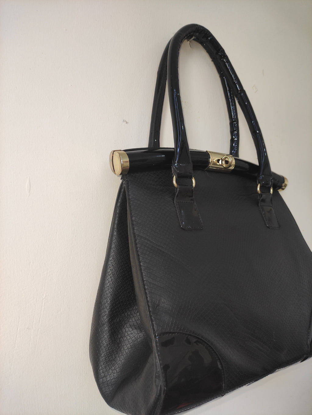 Atmosphere Black Bag