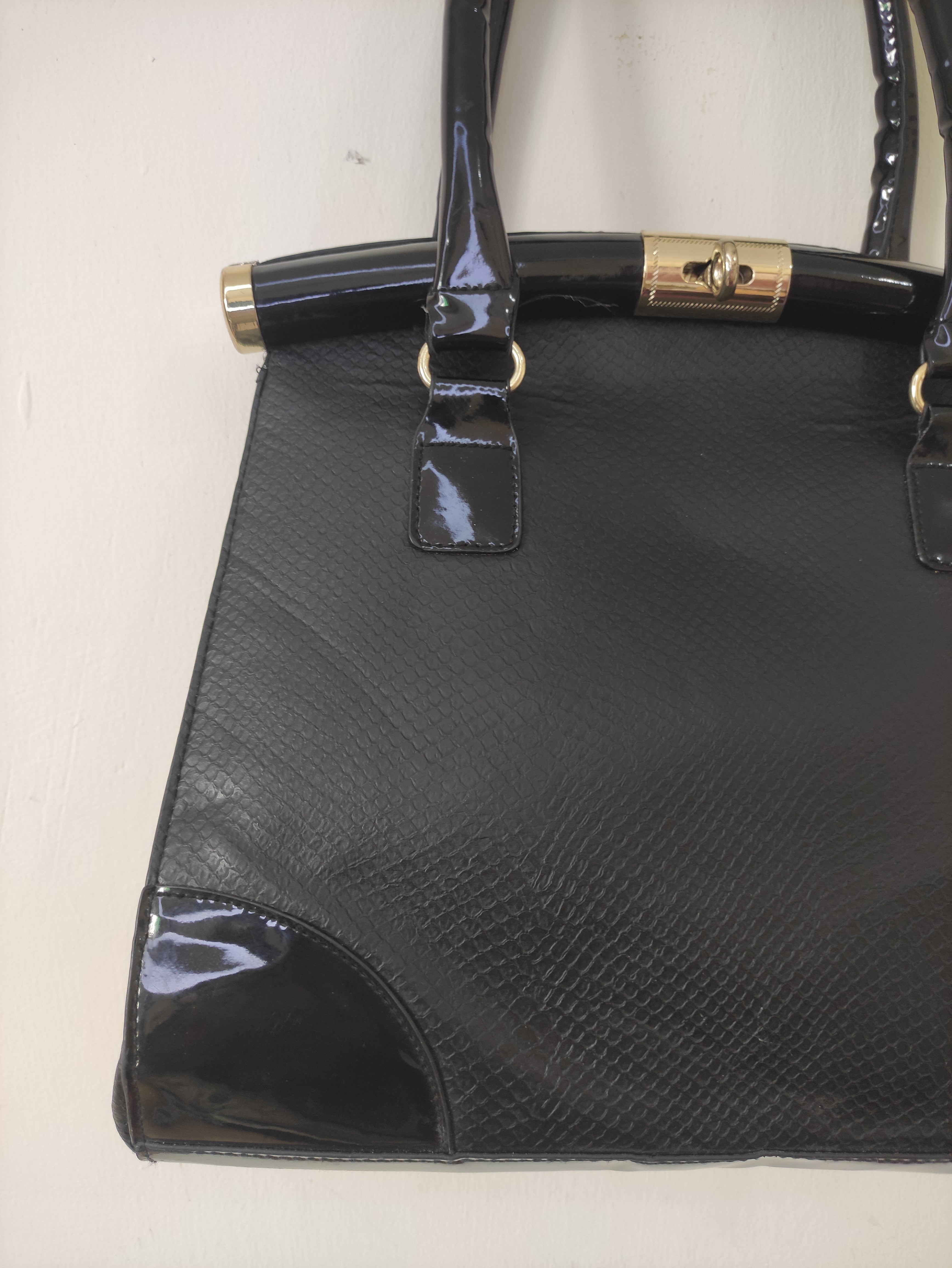 Atmosphere Black Bag