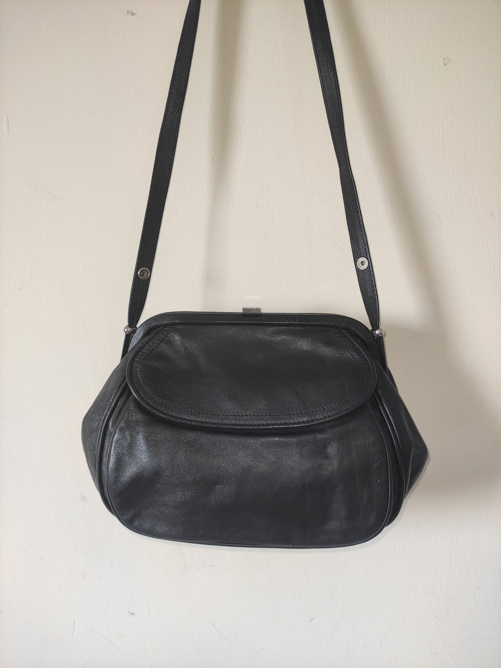 Discord Clasp Bag
