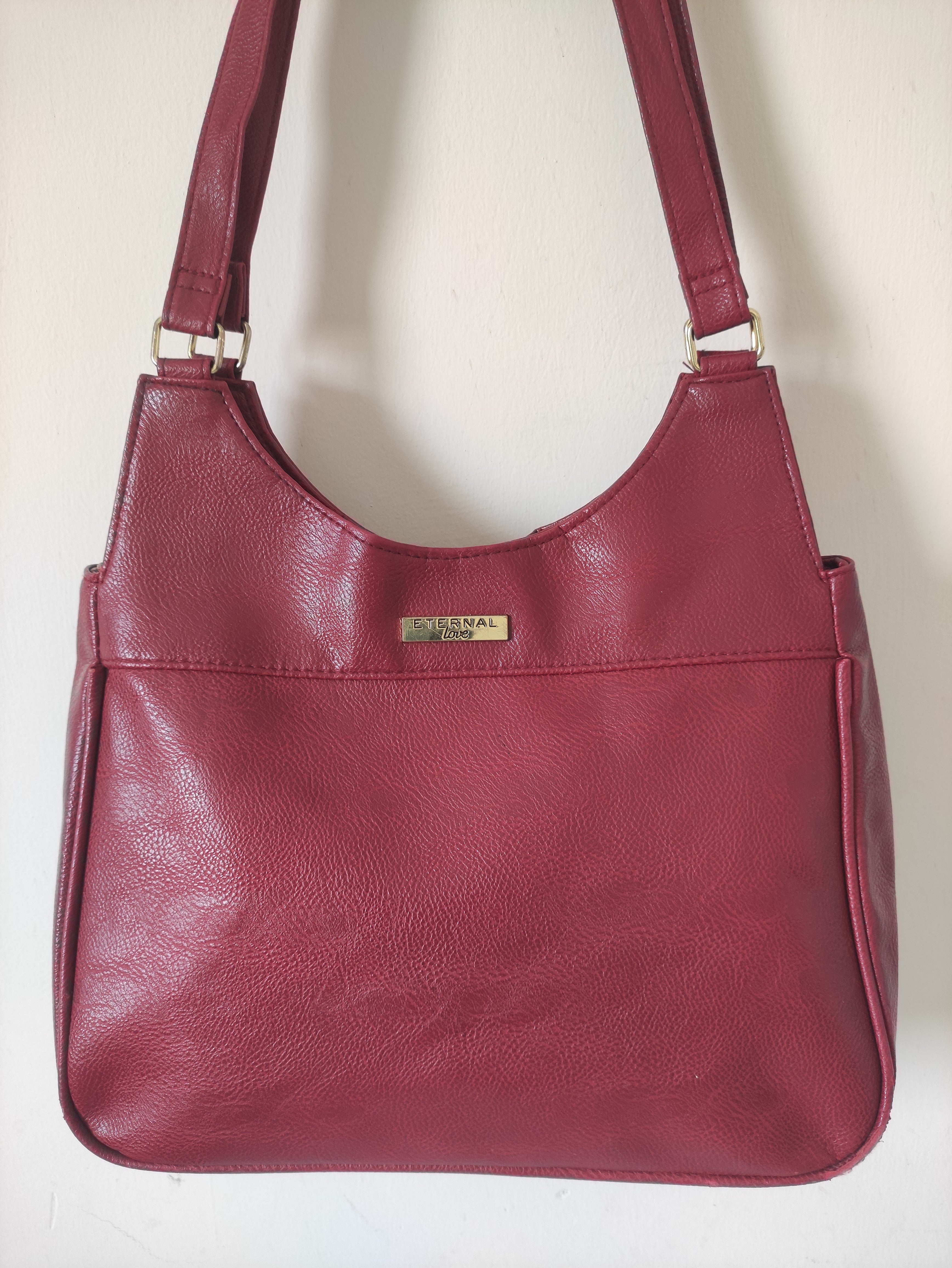 Modern Classic Carryall