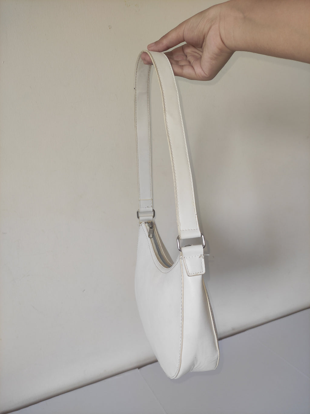 Modern White Staple