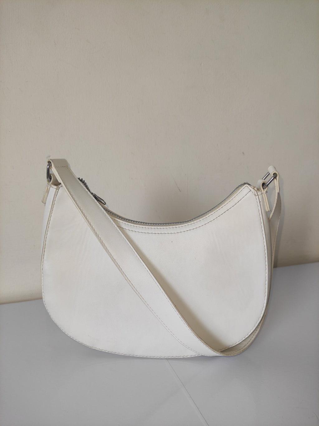 Modern White Staple